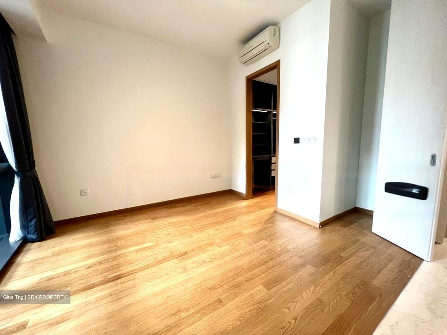 Straits View (D1), Condominium #452925501